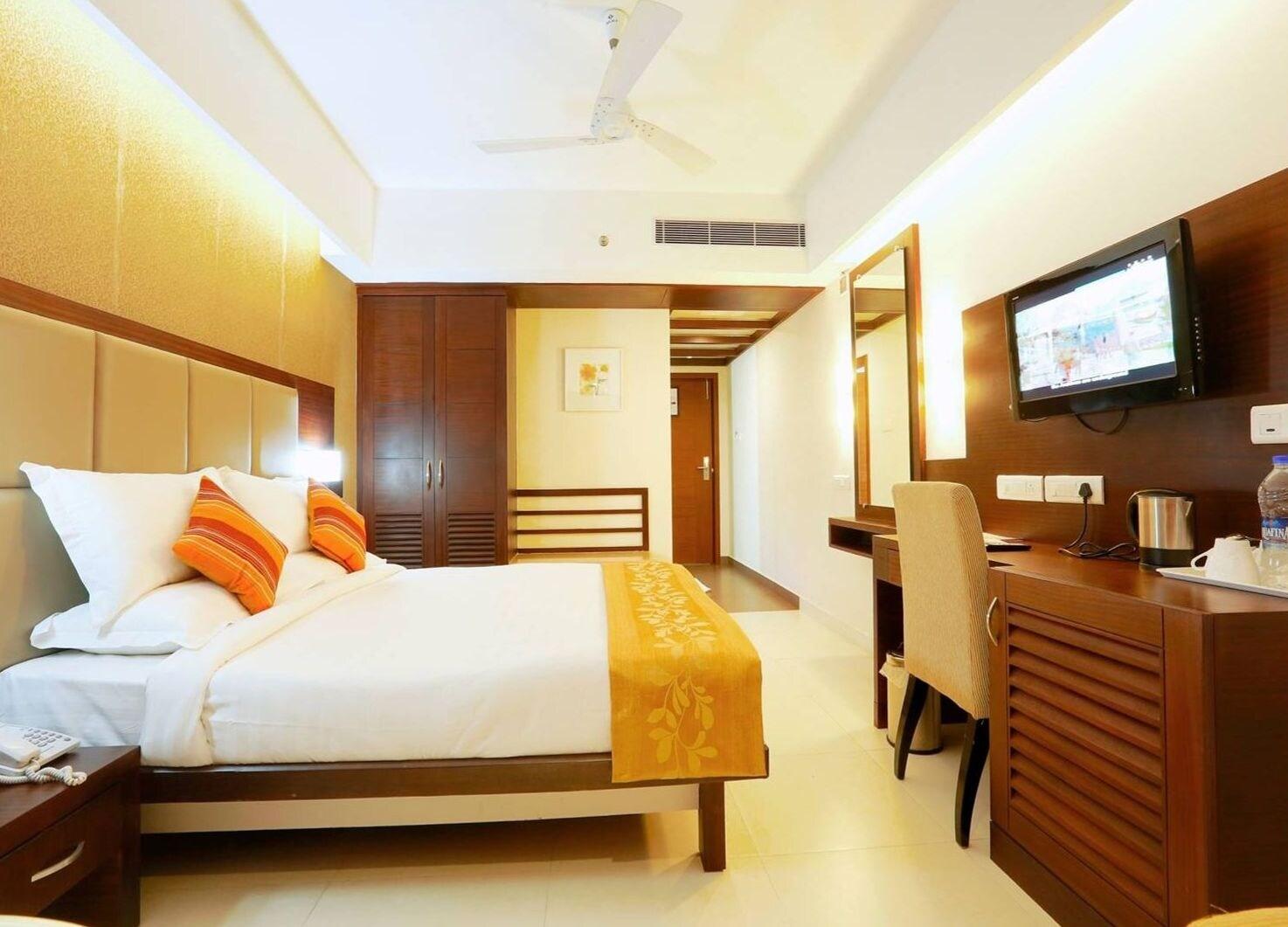 Hotel Moonlit Regency Thodupuzha Exterior photo