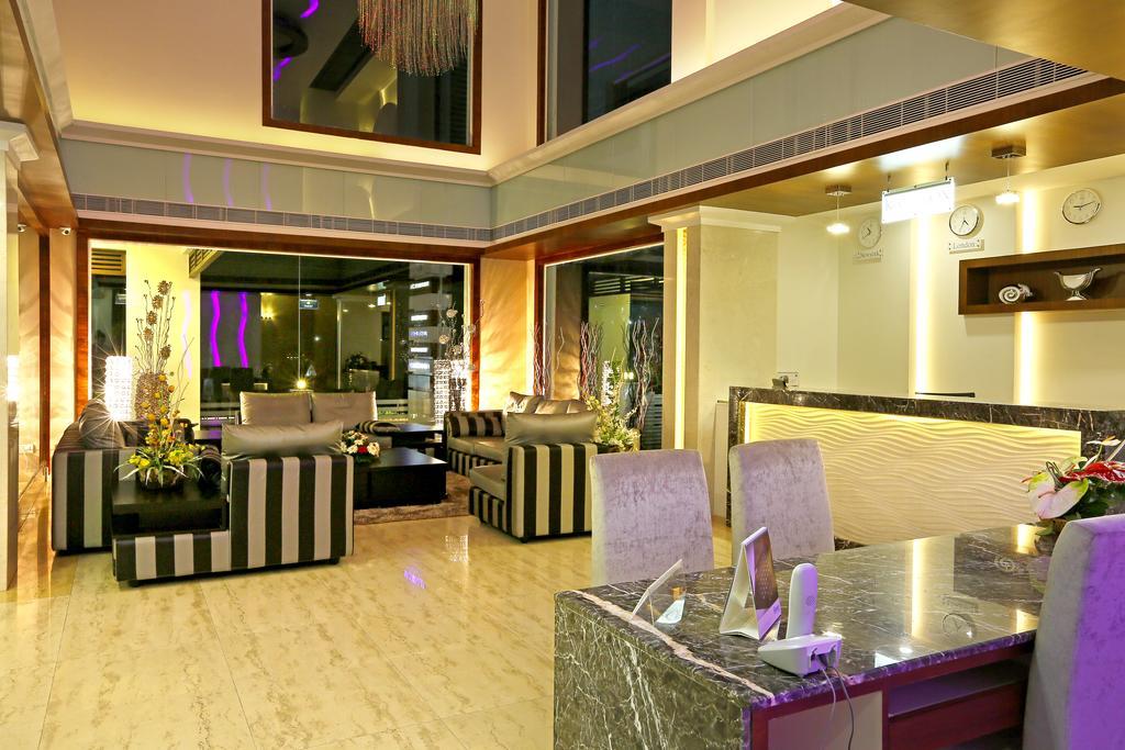 Hotel Moonlit Regency Thodupuzha Exterior photo